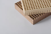 D002 | Trivet