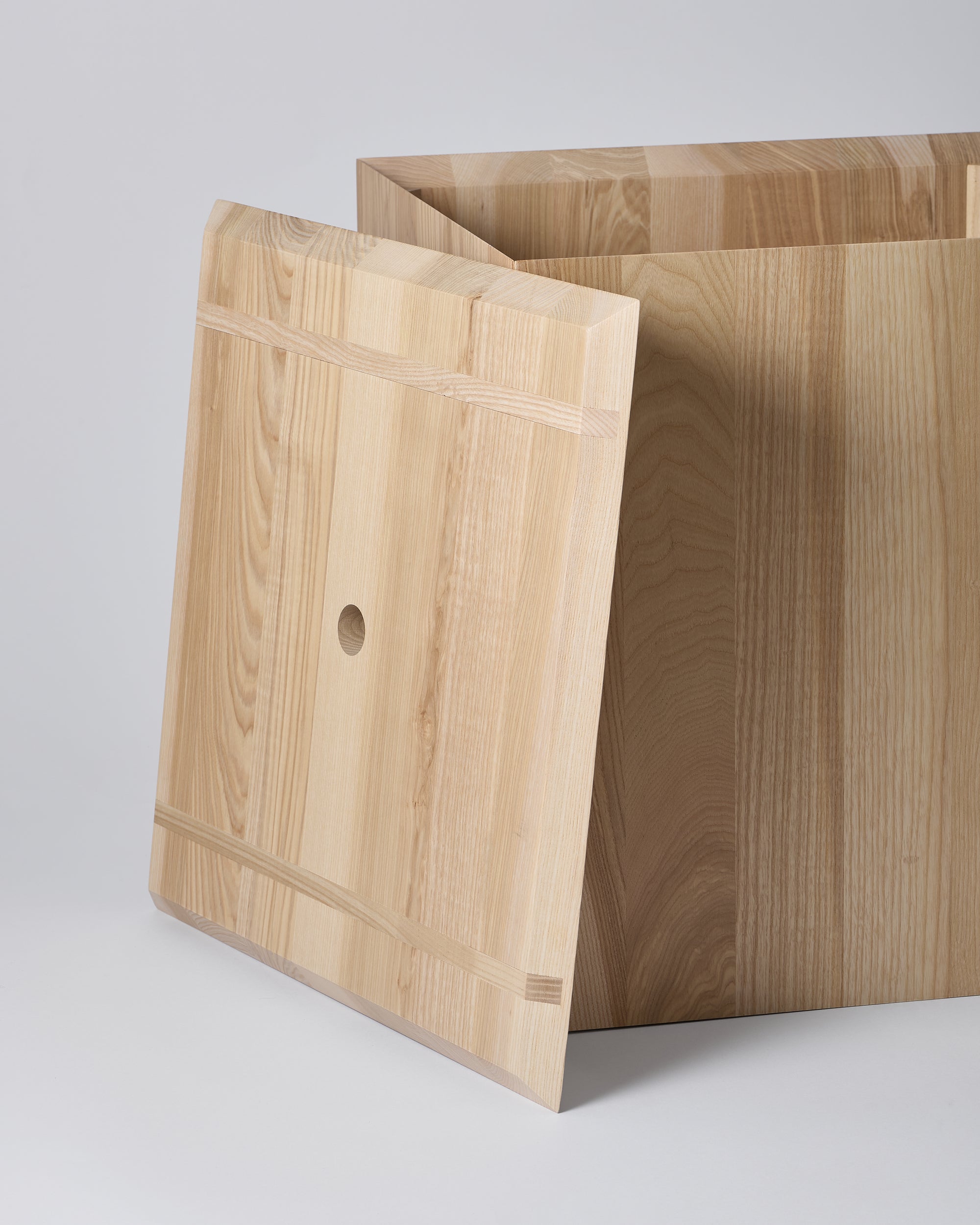 D009 | Cubo