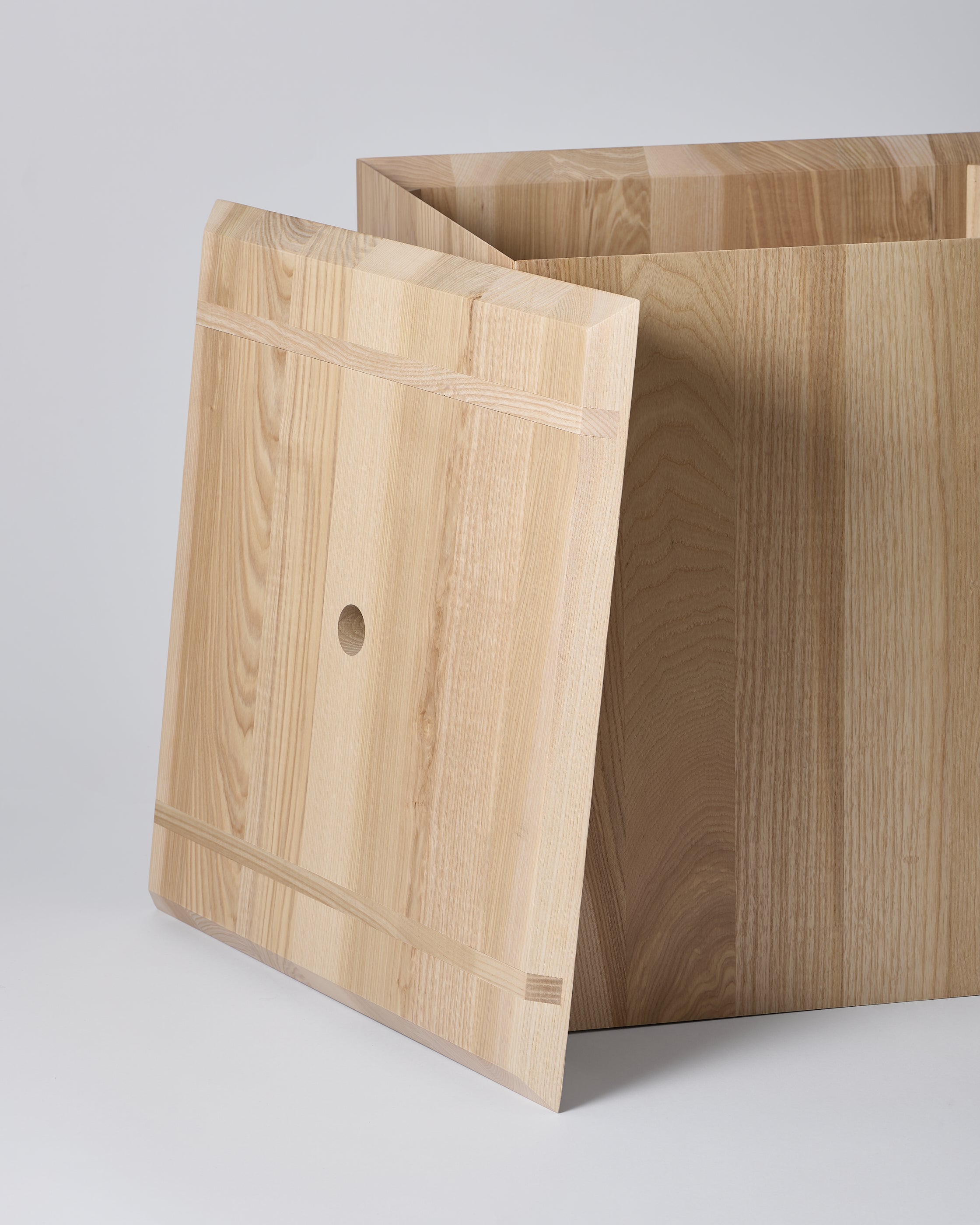 D009 | Cubo