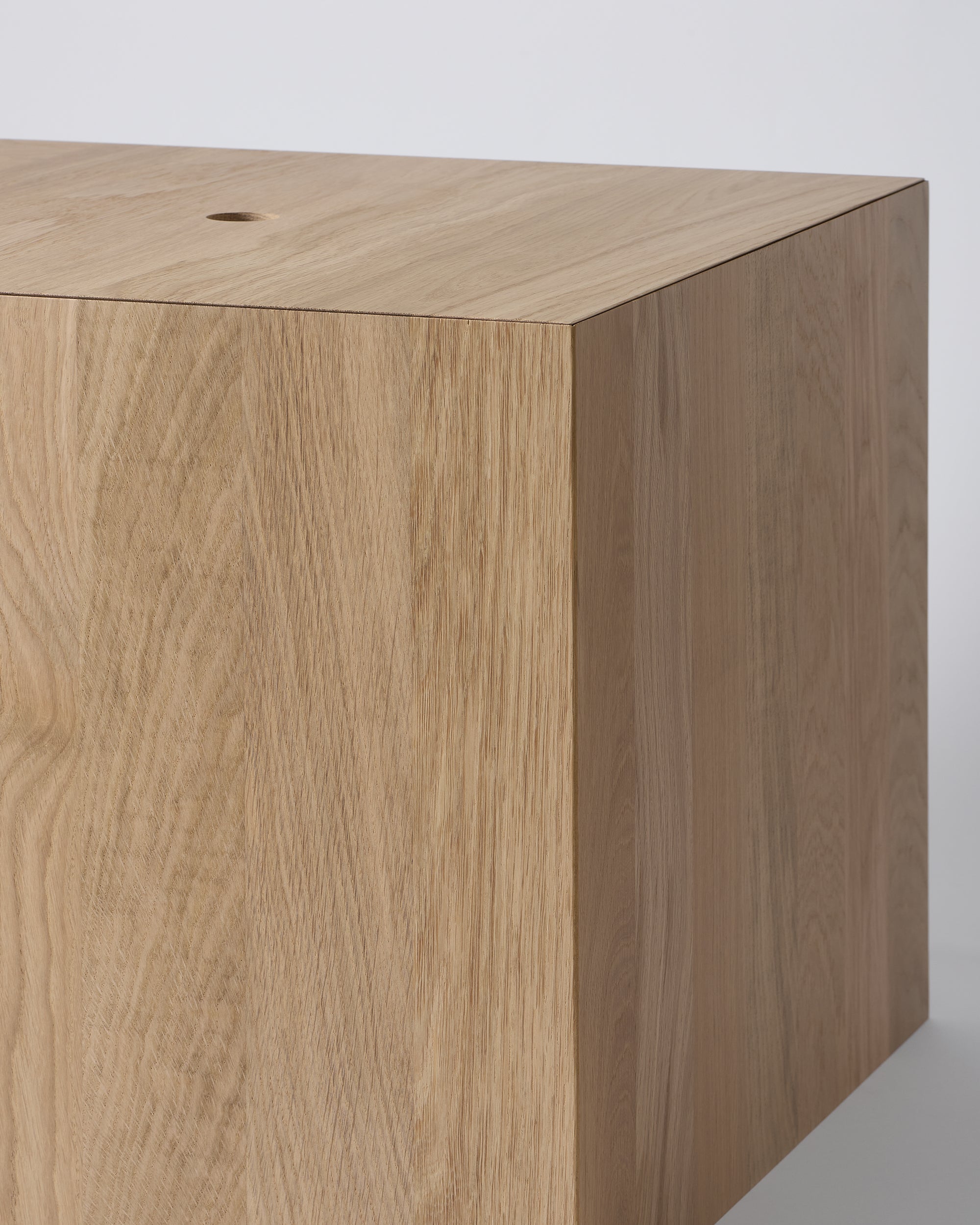 D009 | Cubo